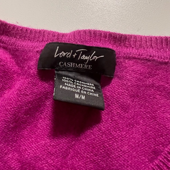 Lord and Taylor fuchsia purple 100% cashmere sweater SZ M - Picture 5 of 6